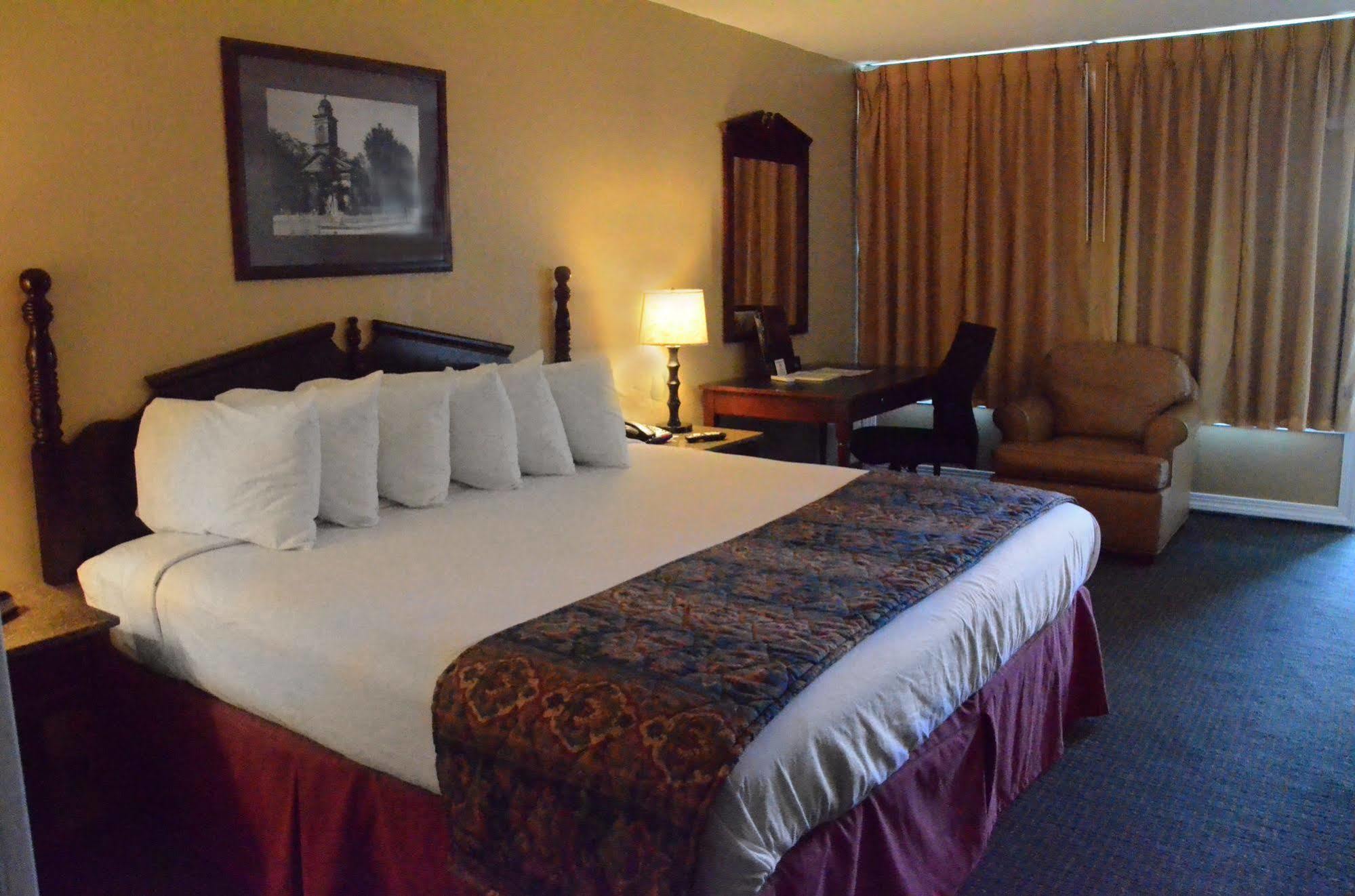 Carmel Inn And Suites Thibodaux Exteriér fotografie