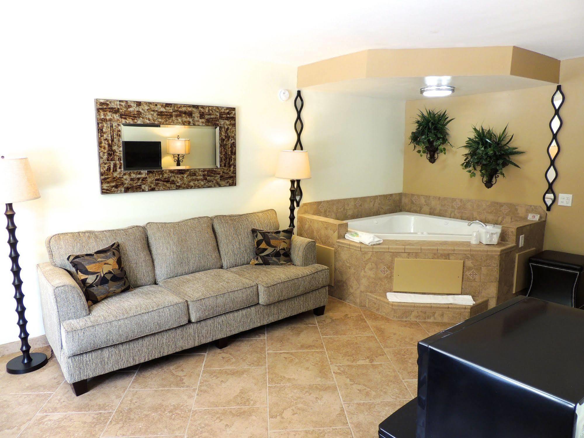 Carmel Inn And Suites Thibodaux Exteriér fotografie